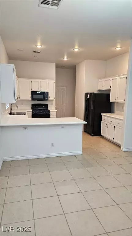 Las Vegas, NV 89183,10337 Adams Chase ST