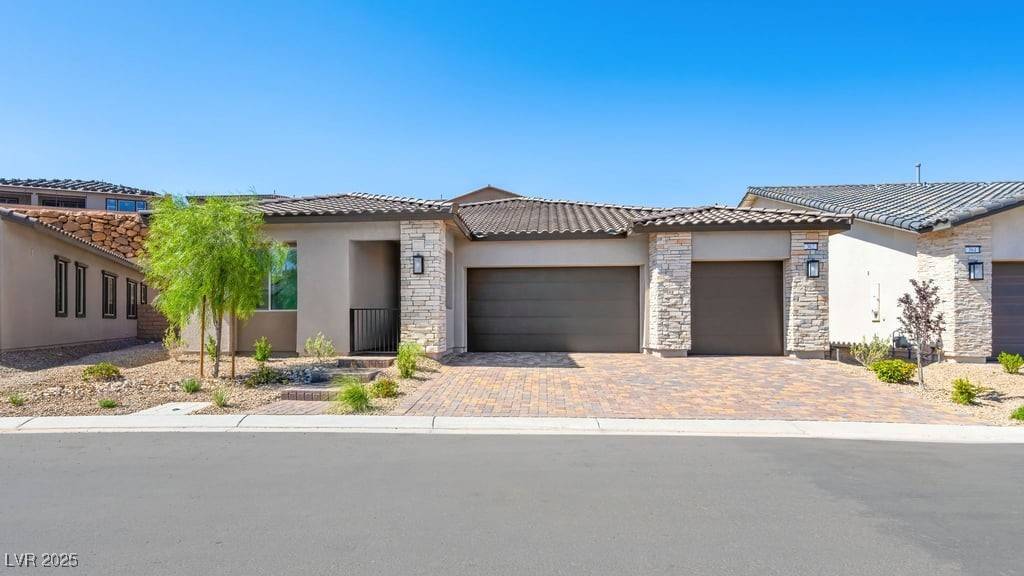 362 Tigullio AVE, Henderson, NV 89011