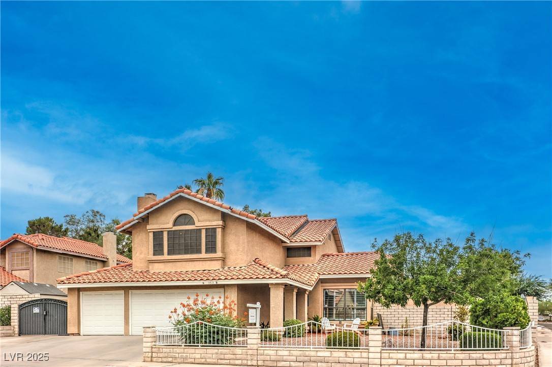Henderson, NV 89074,353 Templeton DR