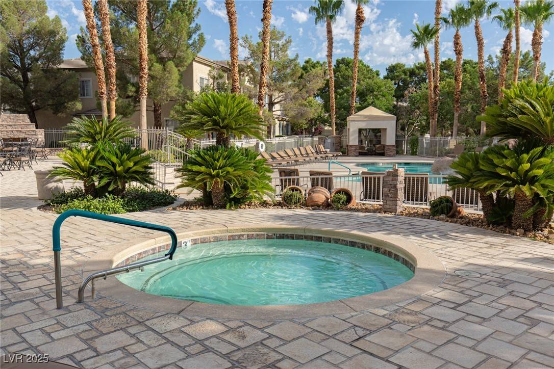 10213 Penrith AVE #102, Las Vegas, NV 89144