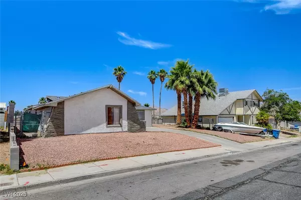 Las Vegas, NV 89121,4484 Bennett DR