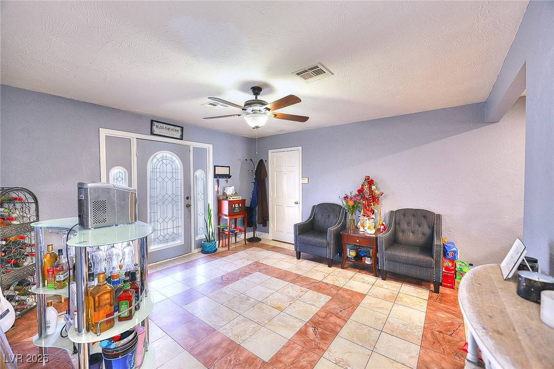 Las Vegas, NV 89110,1112 Sandy Cove ST