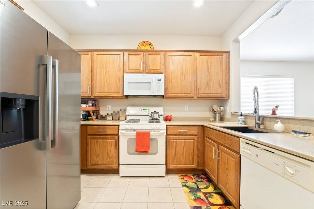 Henderson, NV 89044,2326 Garnet Star ST