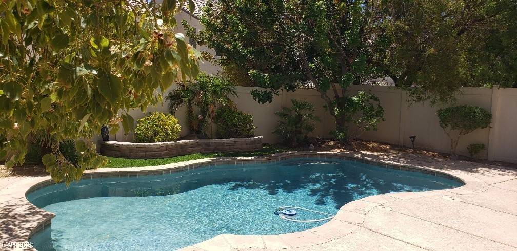 Las Vegas, NV 89139,5941 Alington Bend DR