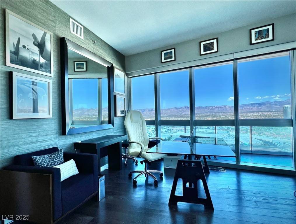 Las Vegas, NV 89103,4471 Dean Martin DR #4000