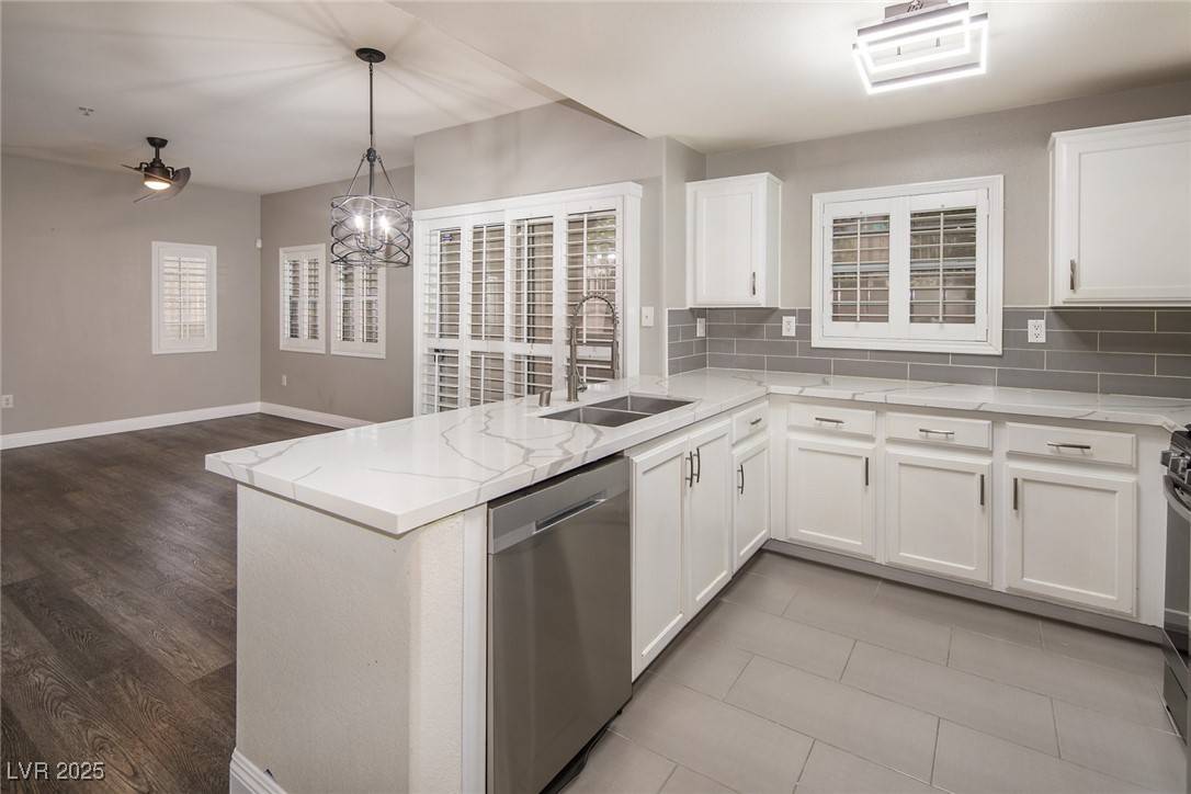Las Vegas, NV 89129,10291 Delta View CT #101