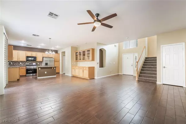 Las Vegas, NV 89144,533 Via Santiago ST