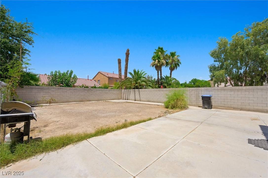 Las Vegas, NV 89110,845 Bladensburg ST