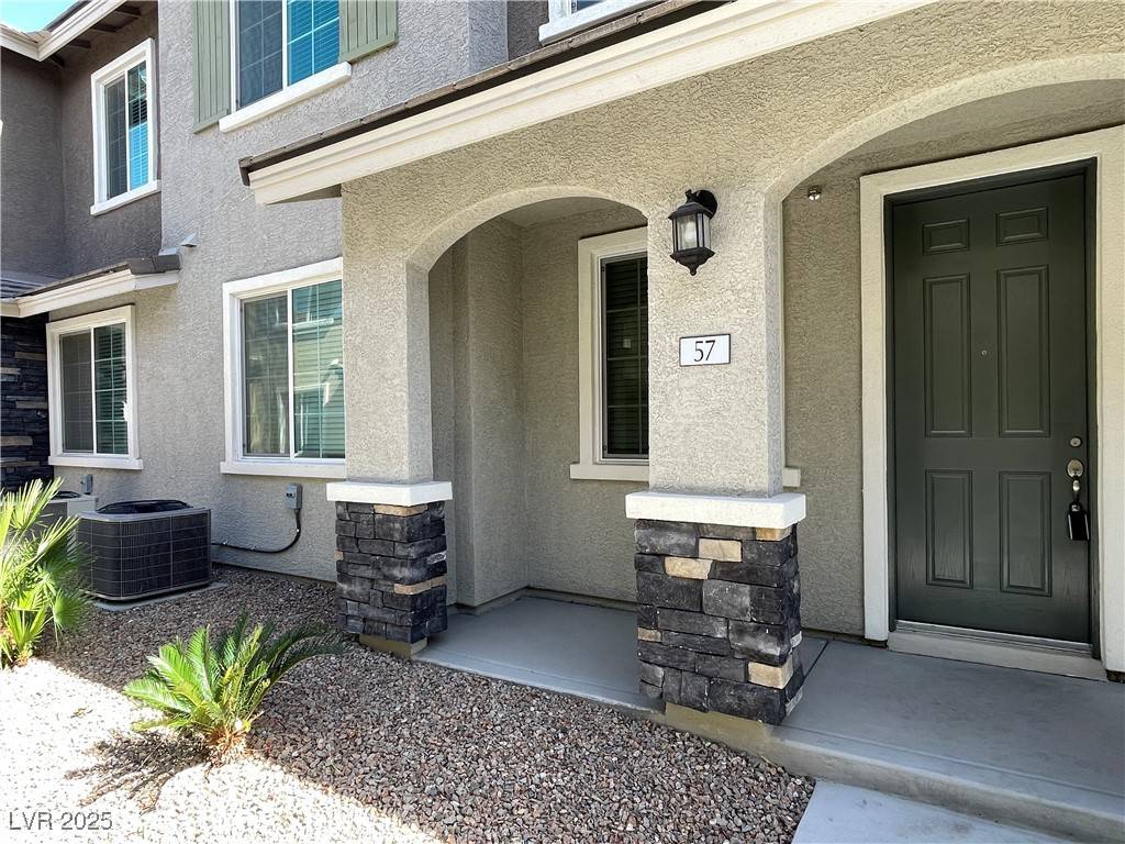 Las Vegas, NV 89183,25 Barbara LN #57