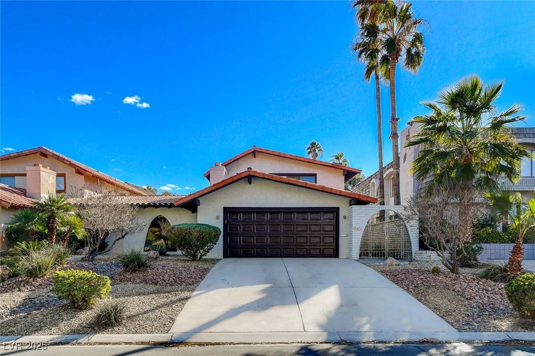Las Vegas, NV 89109,945 Vegas Valley DR