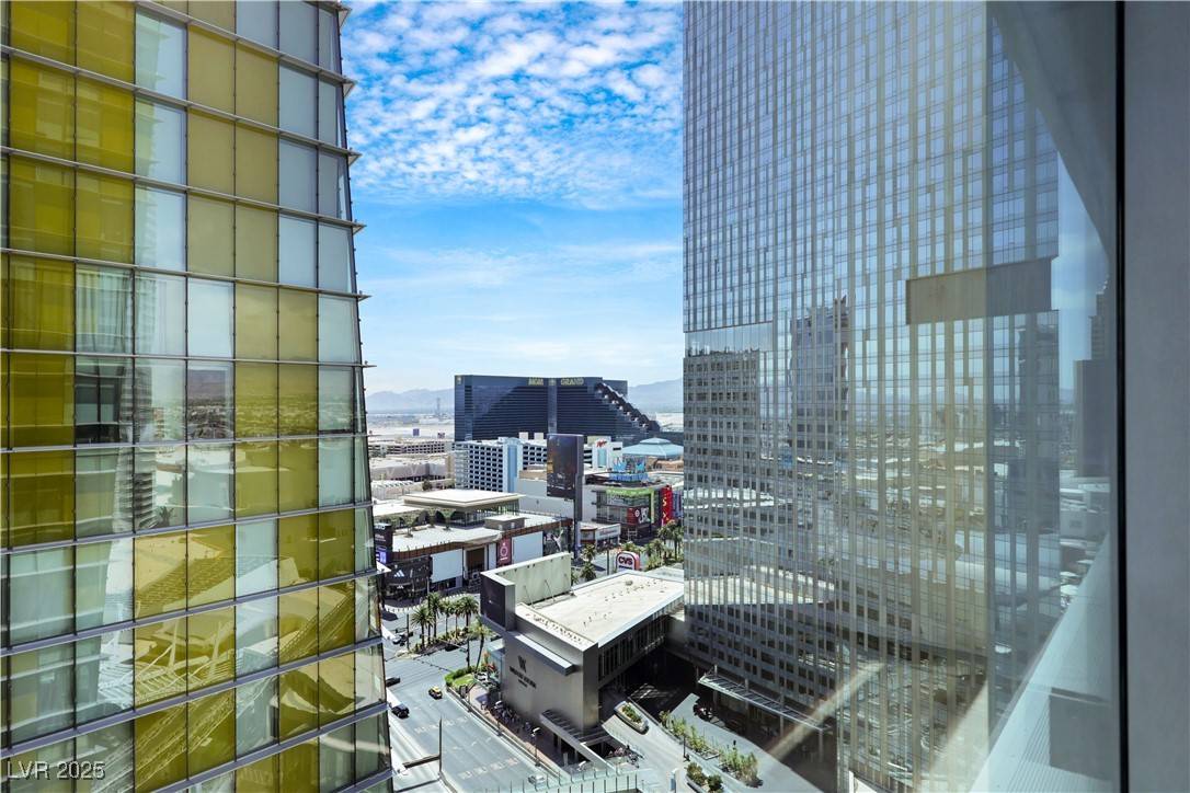 Las Vegas, NV 89158,3726 Las Vegas BLVD #1809