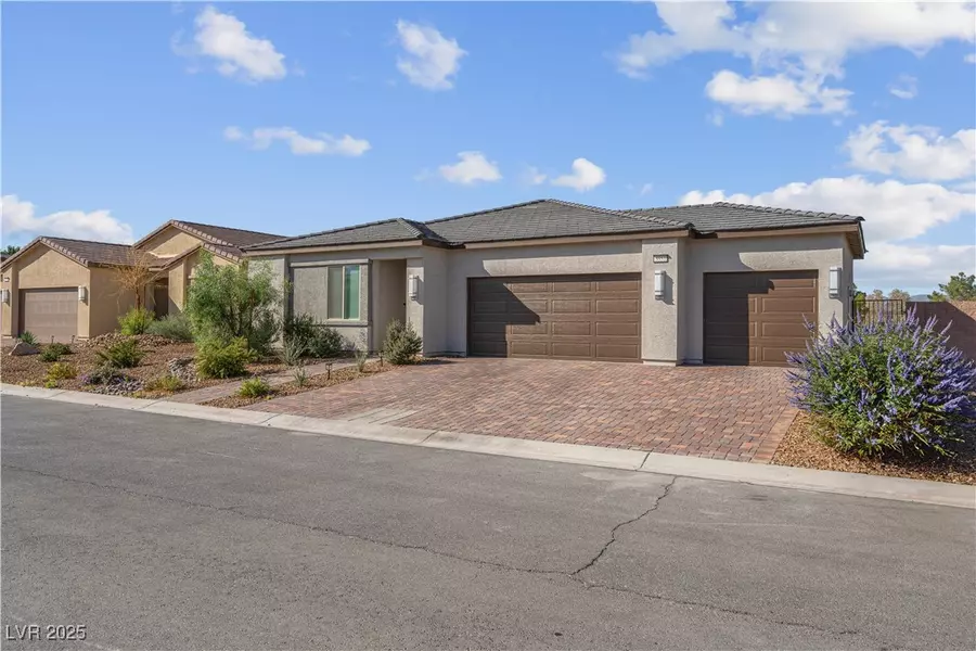 5357 Eleganza AVE, Pahrump, NV 89061