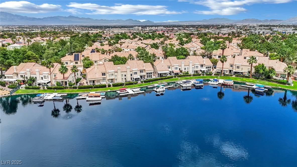 Las Vegas, NV 89128,3150 Soft Breezes DR #1040