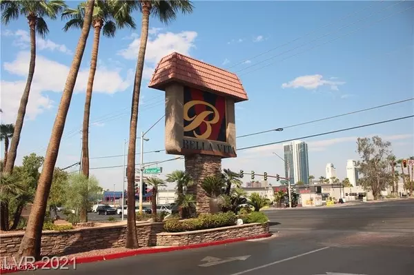 Las Vegas, NV 89103,5422 River Glen DR #368