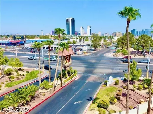 Las Vegas, NV 89103,5422 River Glen DR #368