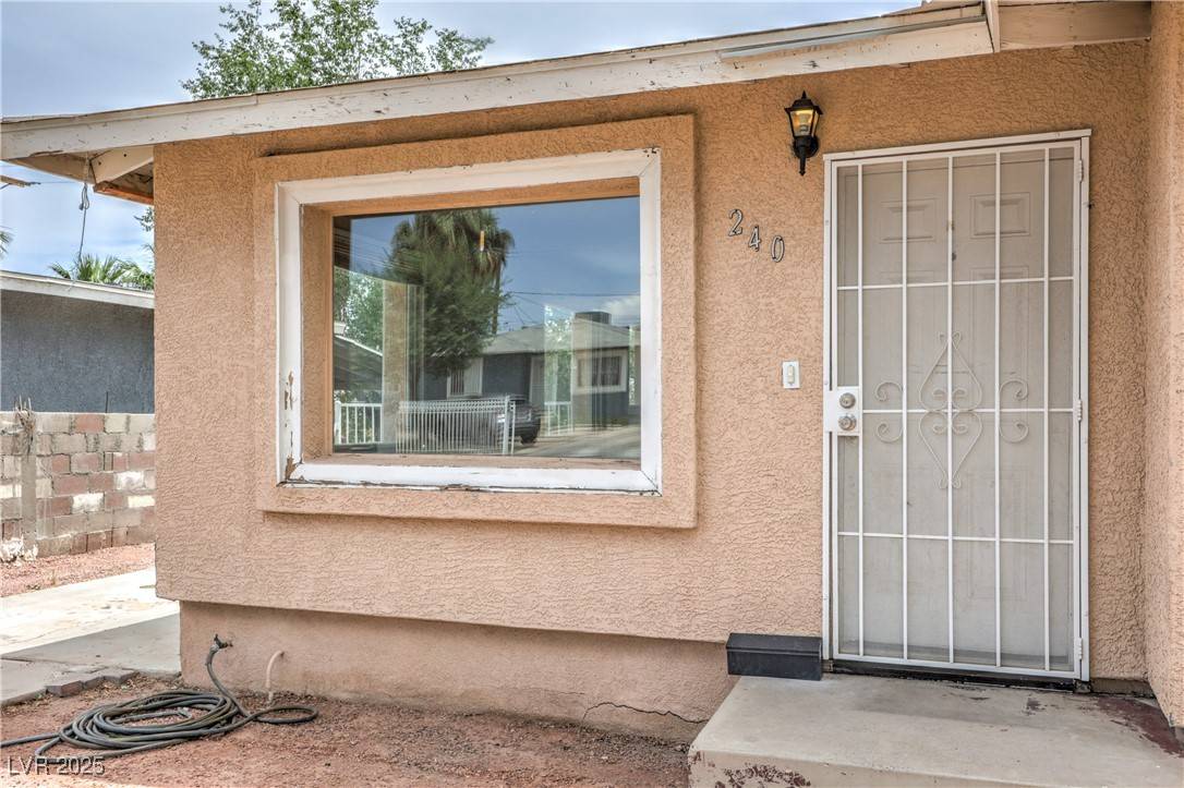 Las Vegas, NV 89101,240 N 19th ST