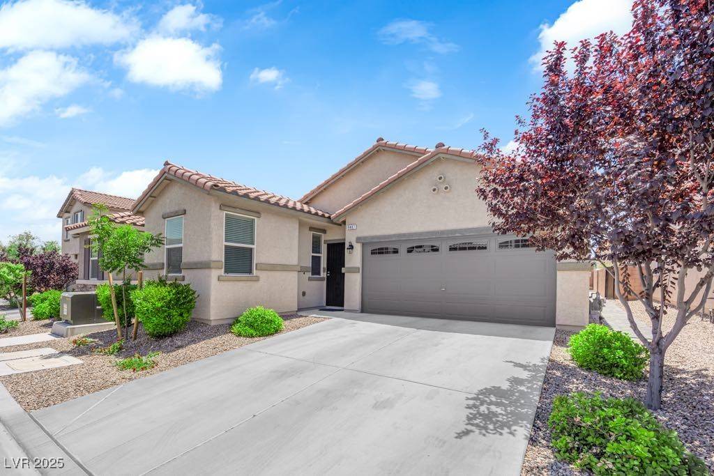 Las Vegas, NV 89147,9467 Samuel Clemens CT