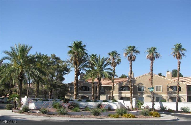 230 Mission Newport LN #107, Las Vegas, NV 89107