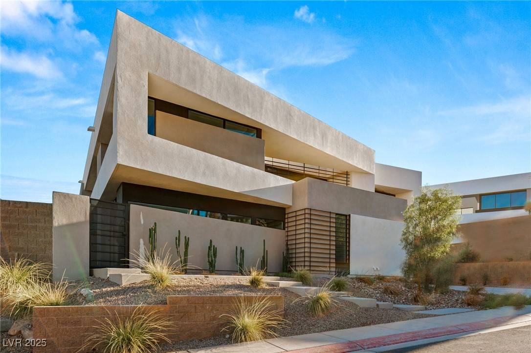 25 Canyon Bay DR, Henderson, NV 89011