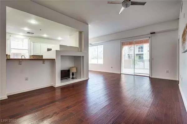 35 E Agate AVE #208, Las Vegas, NV 89123