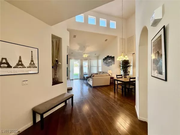 Las Vegas, NV 89117,1704 Cordoba Canyon ST
