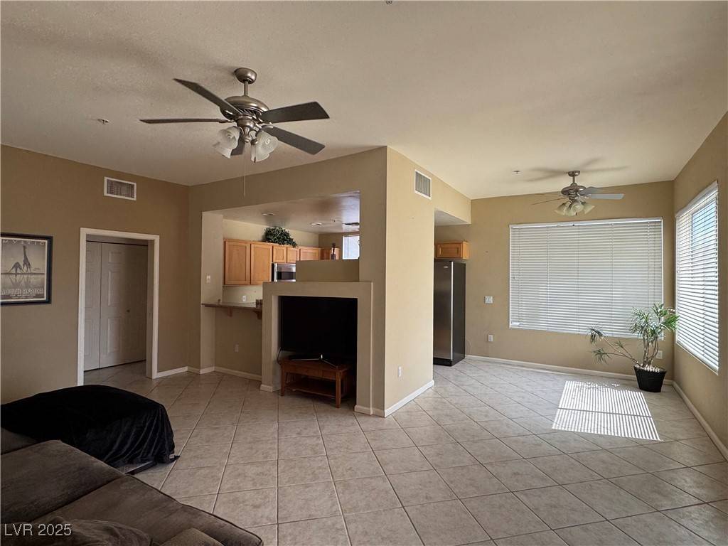 Las Vegas, NV 89123,23 E Agate AVE #403