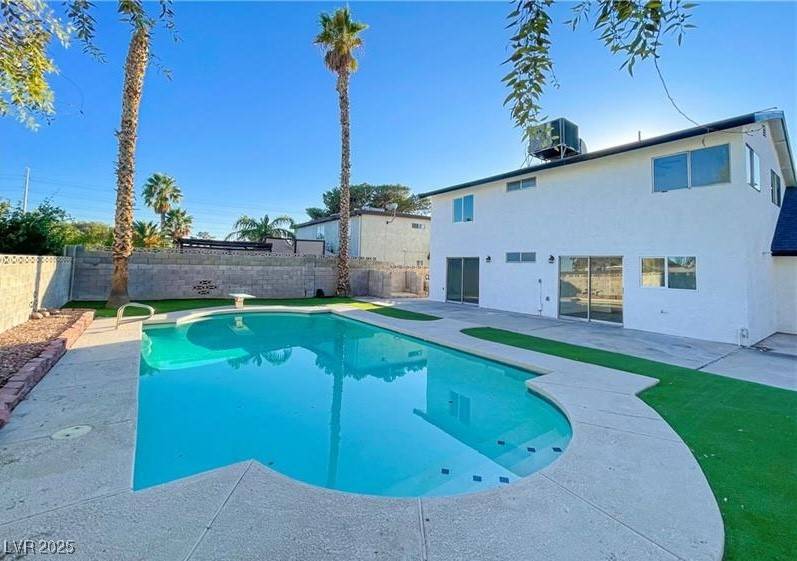 Las Vegas, NV 89147,4046 Bridgeview CIR