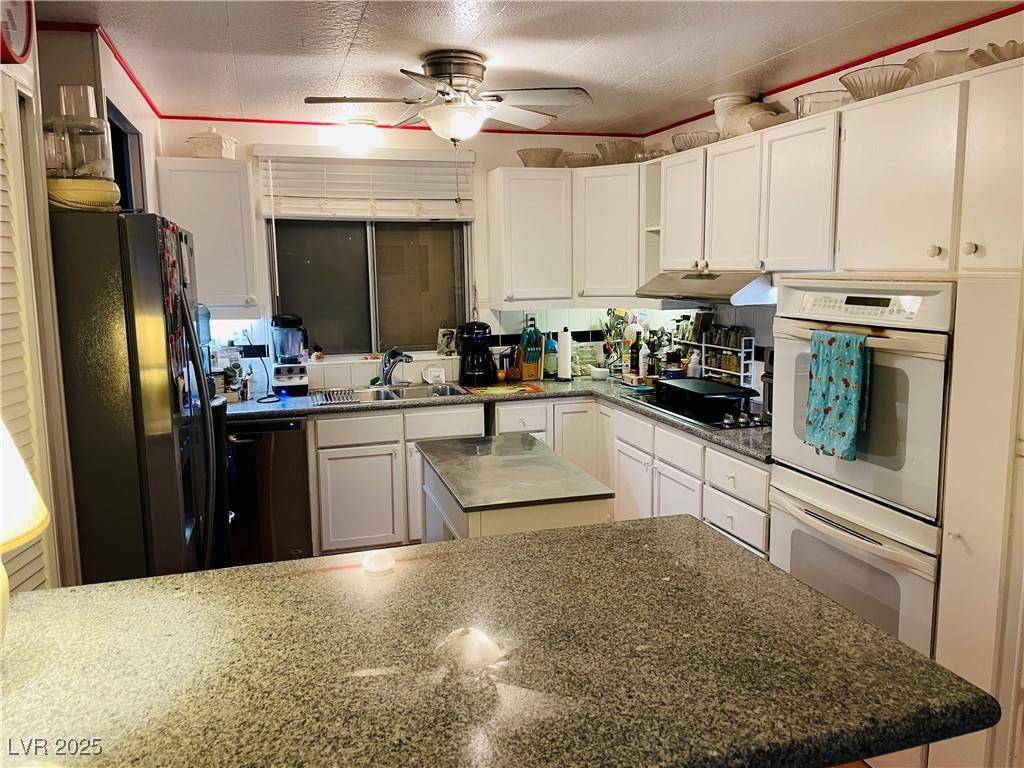 Las Vegas, NV 89118,4536 Warm Springs RD