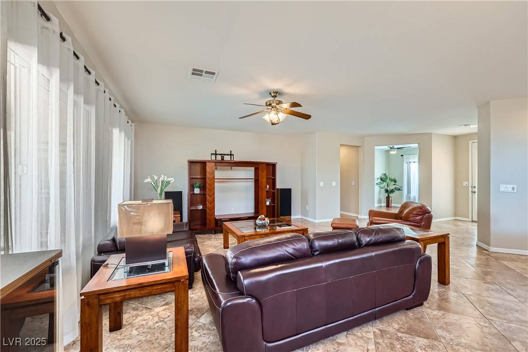Henderson, NV 89044,2148 Shadow Canyon DR