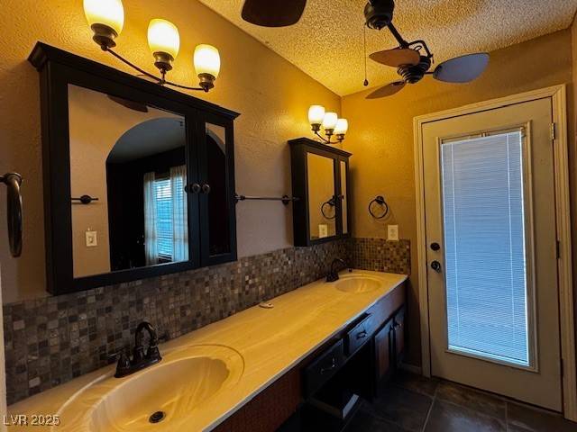 Las Vegas, NV 89108,6421 Doby Peak DR