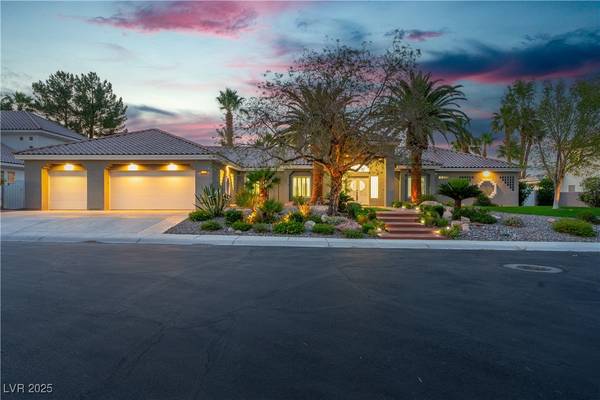 7738 Willow Cove CIR, Las Vegas, NV 89129