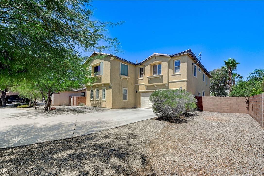 North Las Vegas, NV 89084,2208 Cactus Desert CT