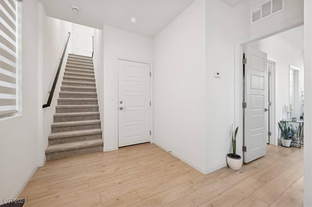 Las Vegas, NV 89138,1474 Whistling Kite ST