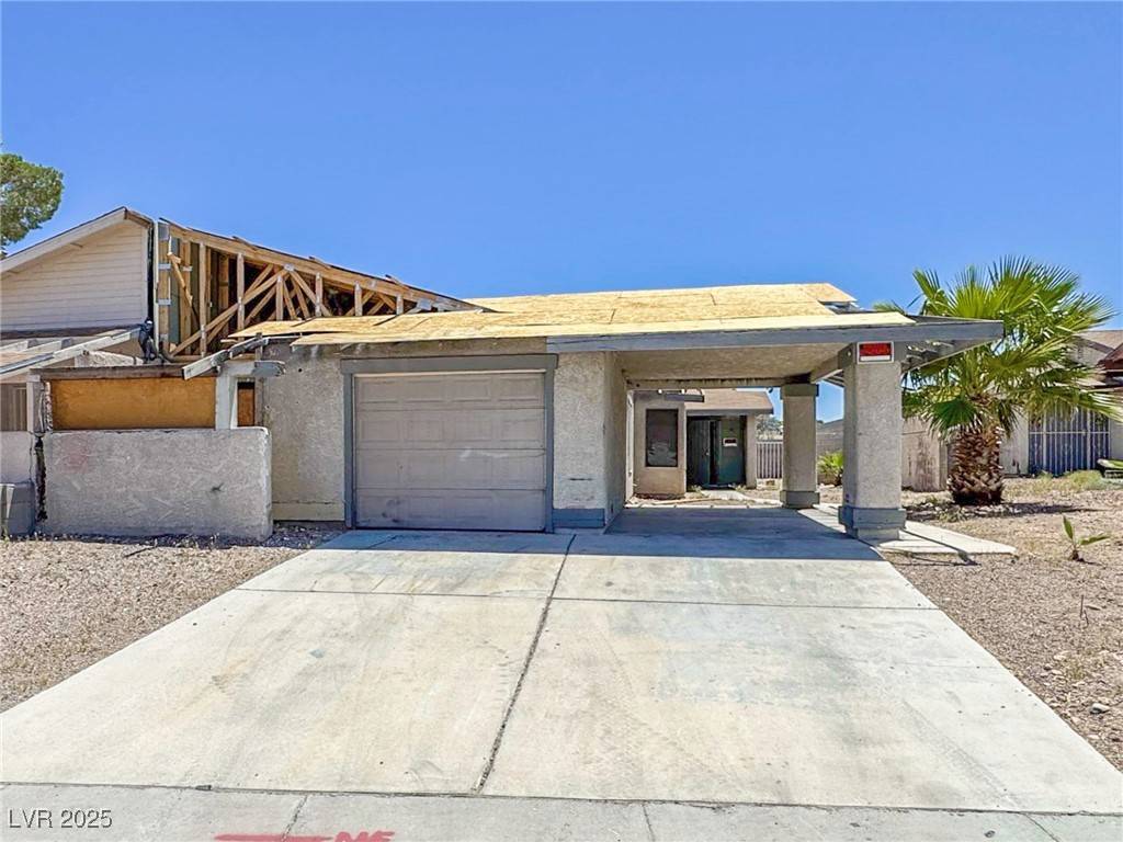 6723 Oak Valley DR, Las Vegas, NV 89103