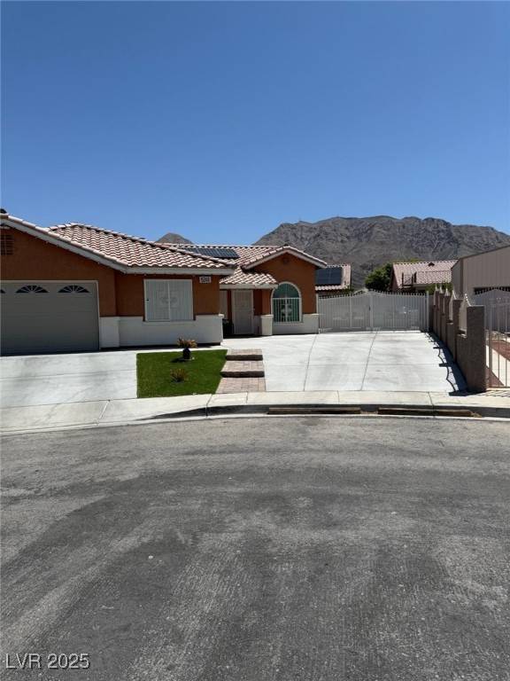 Las Vegas, NV 89110,6248 Sapporo CIR
