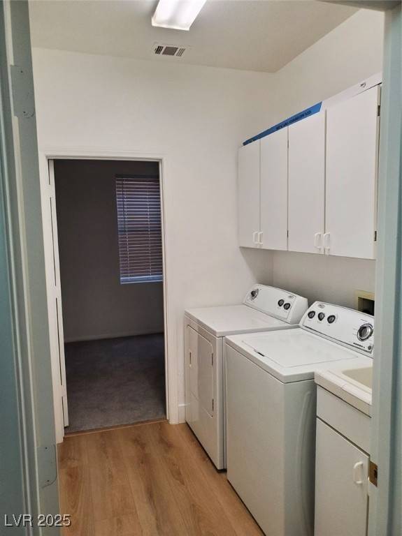Las Vegas, NV 89117,10009 Dusty Winds AVE