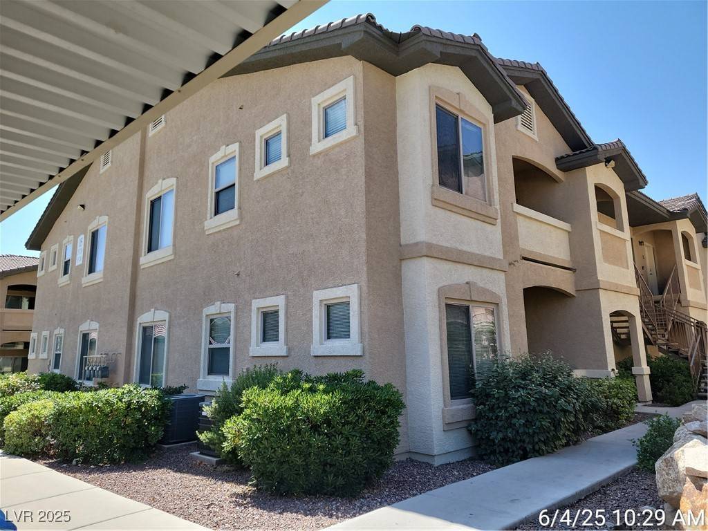 Las Vegas, NV 89148,8985 S Durango DR #1059