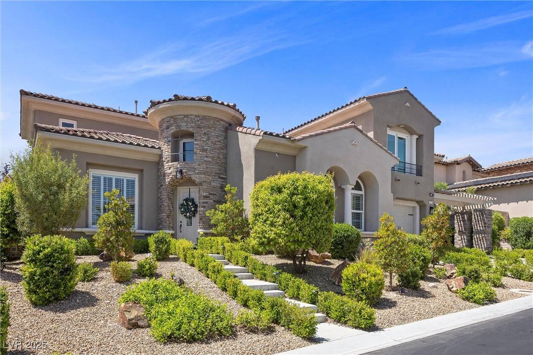 Las Vegas, NV 89138,631 Coriander Canyon CT
