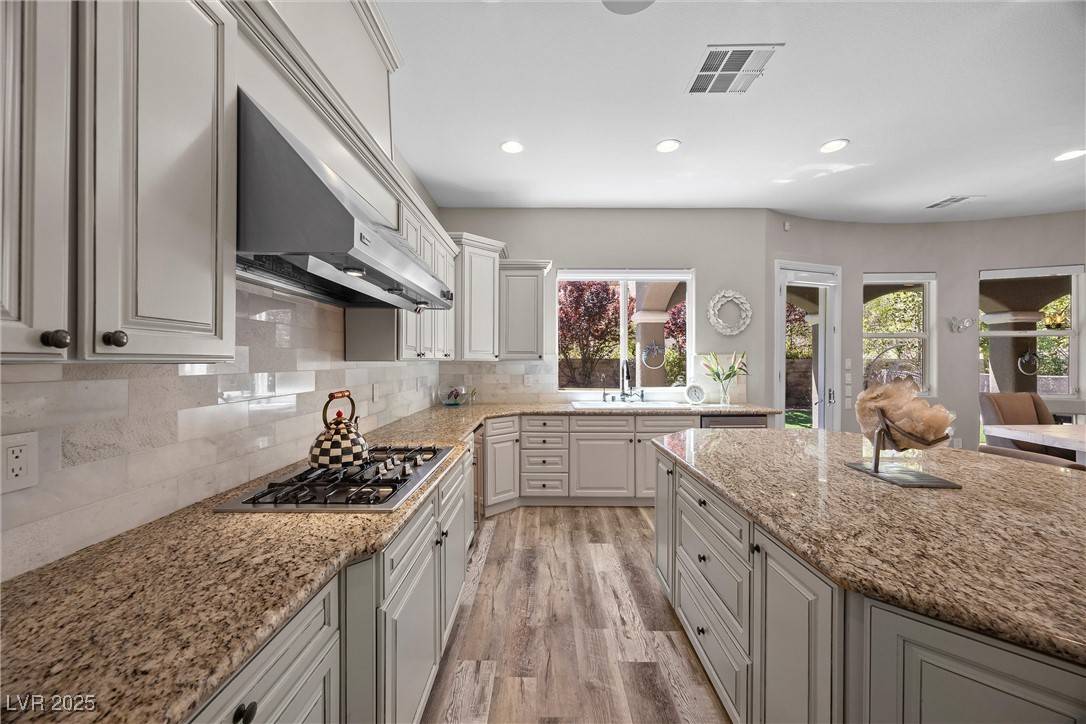 Las Vegas, NV 89138,631 Coriander Canyon CT