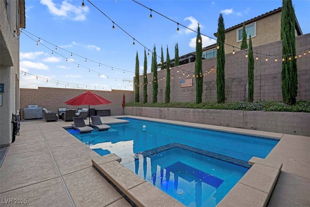 9654 Starfish Reef WAY, Las Vegas, NV 89178