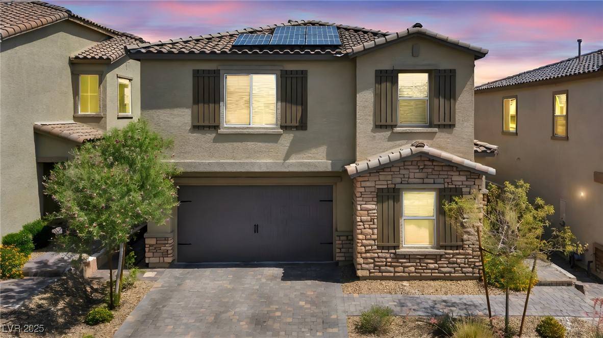 Las Vegas, NV 89166,10116 Skye Castle DR