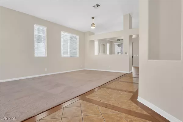 Las Vegas, NV 89123,8940 Emery Lake ST