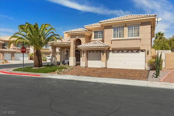 Las Vegas, NV 89147,8970 Lansberry CT