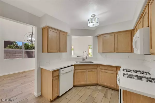 Henderson, NV 89074,79 Magical Mystery LN