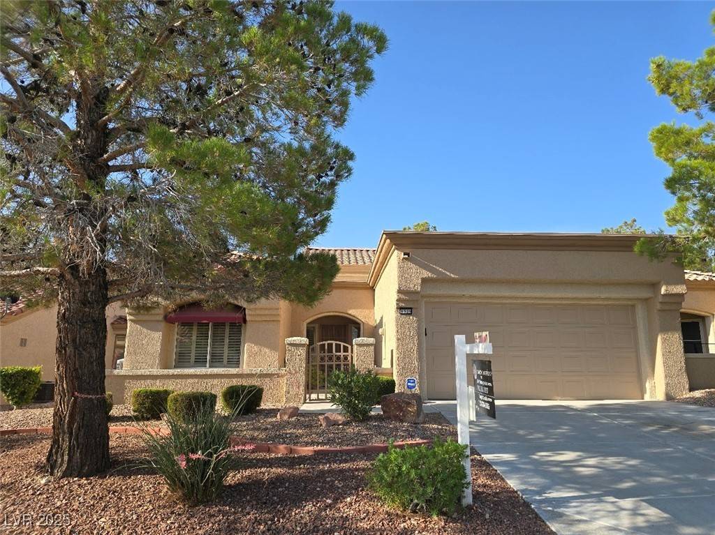 9329 Fresh Spring DR, Las Vegas, NV 89134