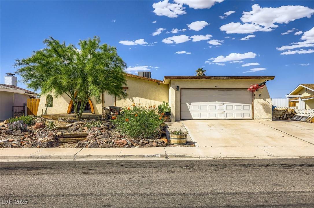 405 Scenic DR, Henderson, NV 89002