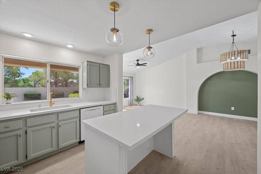 2216 Spring Water DR, Las Vegas, NV 89134