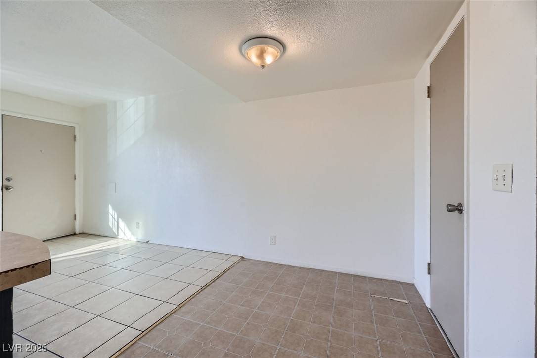 North Las Vegas, NV 89030,3604 Thomas AVE #4