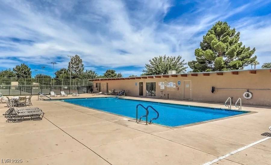 Las Vegas, NV 89121,3766 Colonial DR