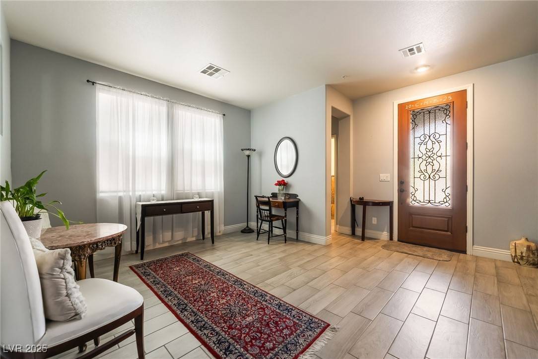 Henderson, NV 89002,632 Monument Point ST